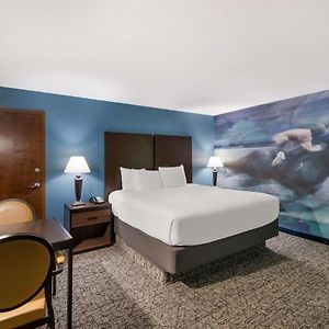 King Room Upstairs Non-Smoking